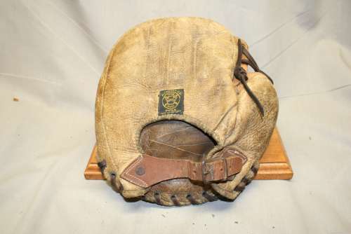 A.J. Reach Laceless Top Back